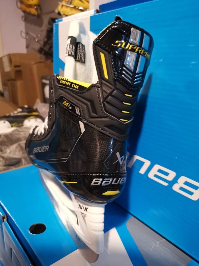 M4 competition -class ice shoes new CCM580 ice knife bu 3s ice soy shoes Ball
