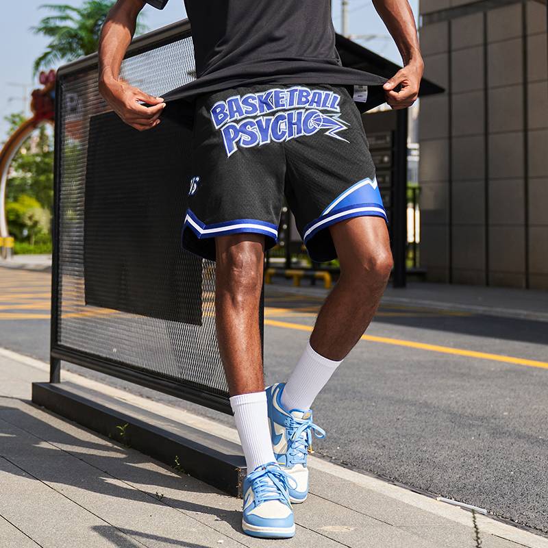 The ambitions UZIS basketball sports shorts male retro American net eye casual air breathable summer fitness running iceberg