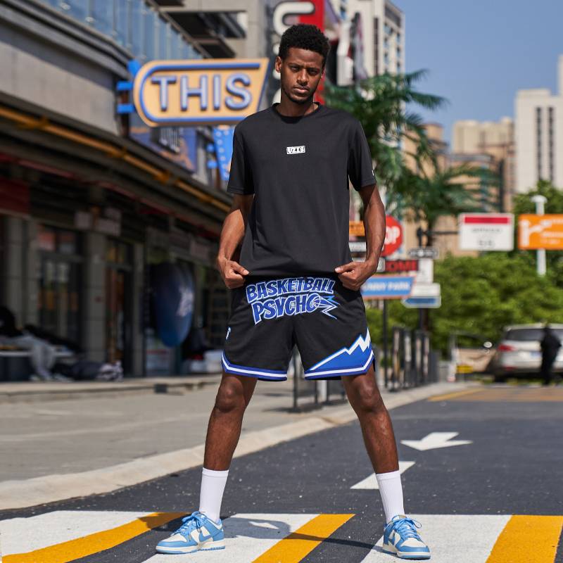 The ambitions UZIS basketball sports shorts male retro American net eye casual air breathable summer fitness running iceberg