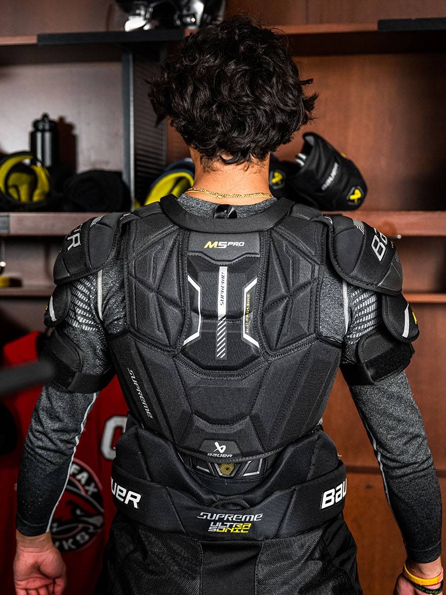 23 years of new BAUER M5 Pro ice hockey protective Ball high -end young people to protect chest and elbow and elbow