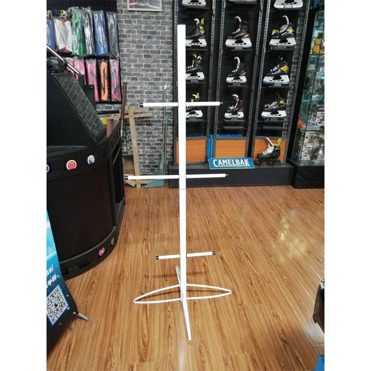 The new ice hockey protective ice hockey shelf can put helmets gloves, protective shellers, dry racks, dry shelves are not occupied