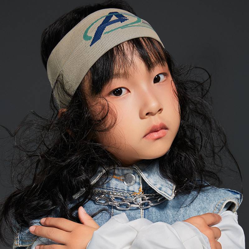 Summer children's movement hair with male and female babies with a cool run street dance sports meeting accessories nursing forehead hair ornament