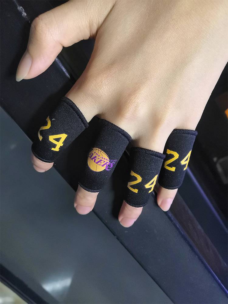 Professional playing basketball fitness and guarding finger joint injury protective library Mai McGrady children's adult little thumb protective cover