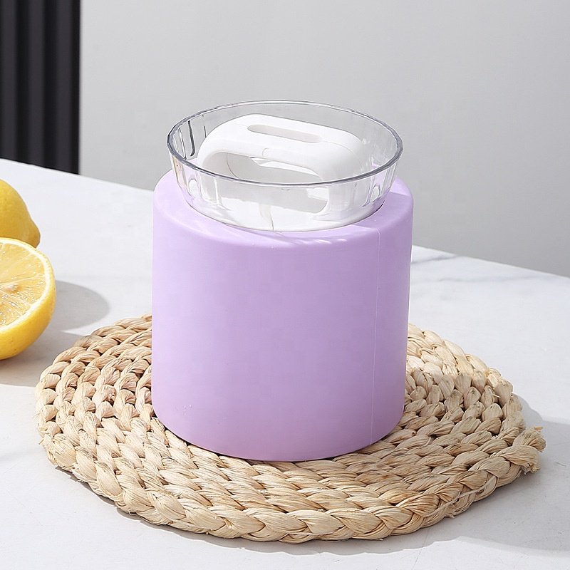 Wholesale summer sales DIY silicone ice lattice mold home mini ice hockey small ice storage box
