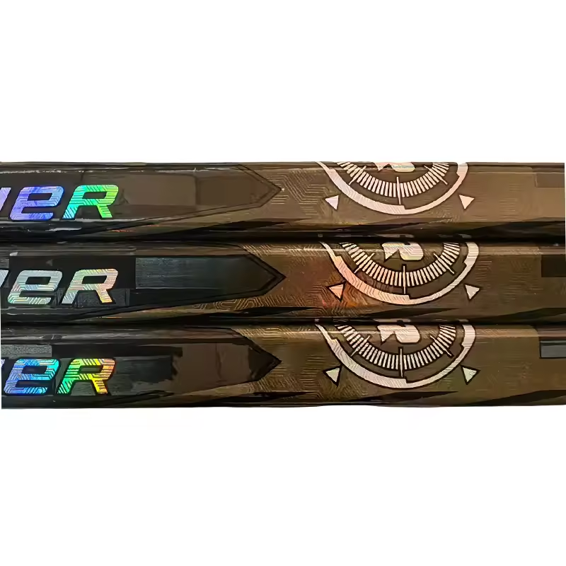 Factory direct sale ice hockey sticks for seniors 100% carbon fiber, weigh 390g and have custom graphics as inline hockey sticks