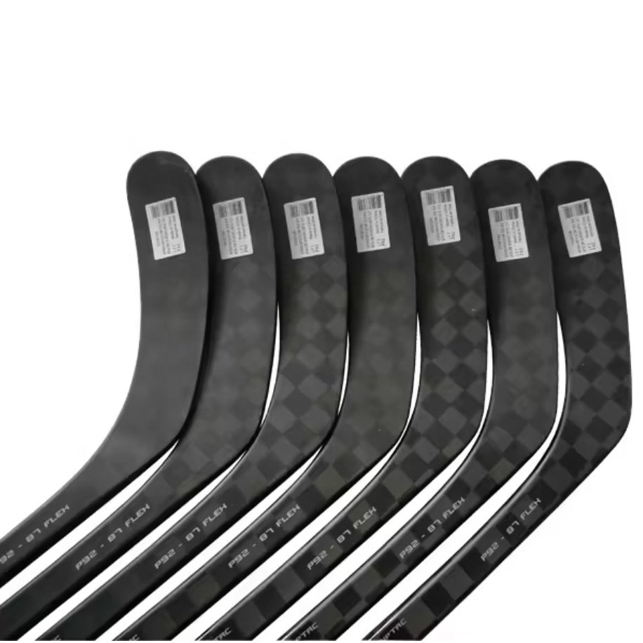 Quality Intermediete Senior Ice Hockey Stick 3K 12K 18K Carbon Fiber Pro Blackout hockey stick