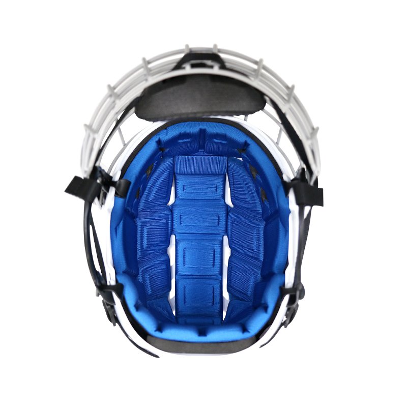 Spot Goods Ice Hockey Inline Hockey Helmets Factory Production PP White Helmet Includes Carbon Steel Mask Ice Hockey Helmet