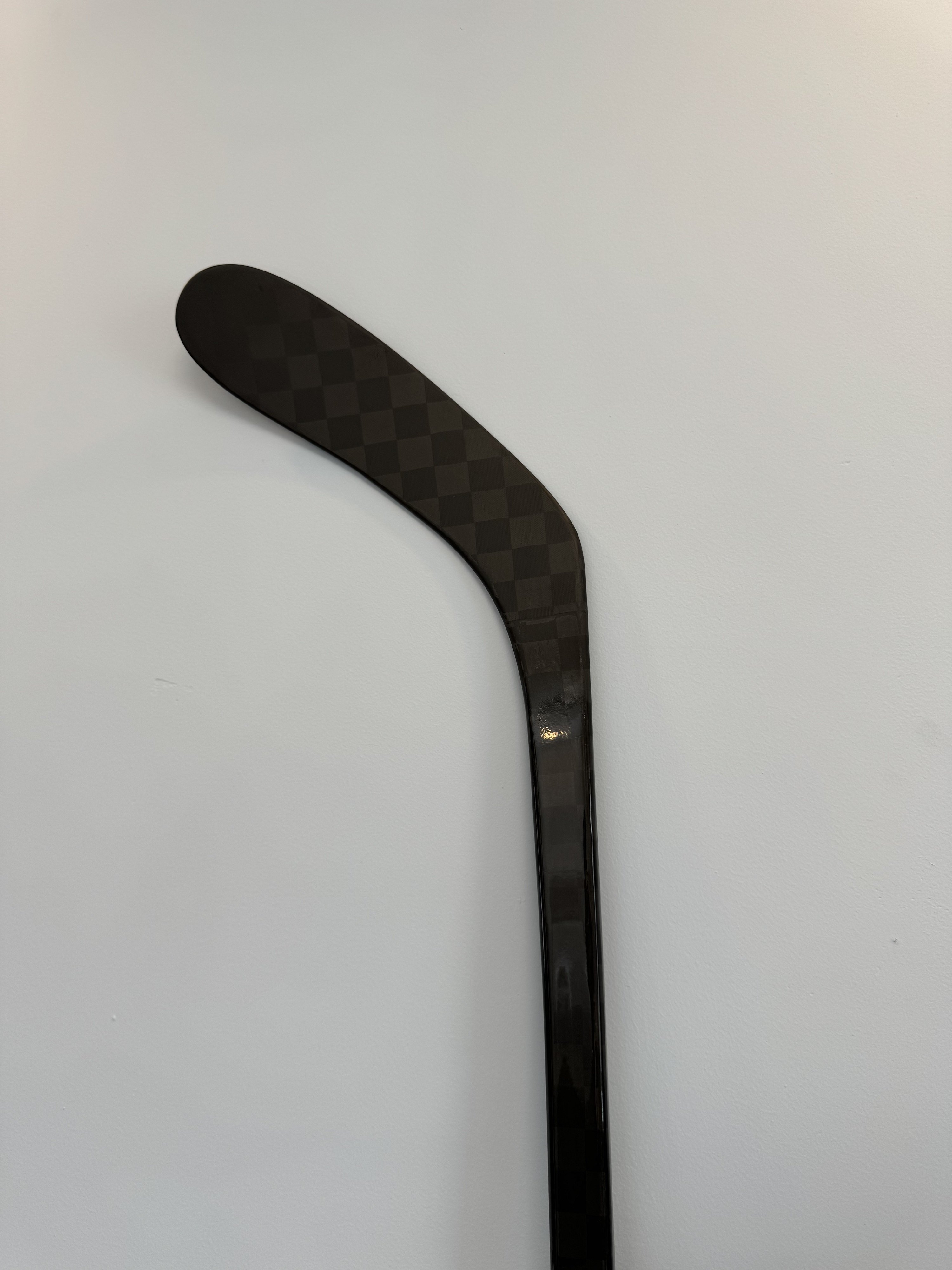 The new carbon stick is 375g/400g with big brand quality and custom logo.