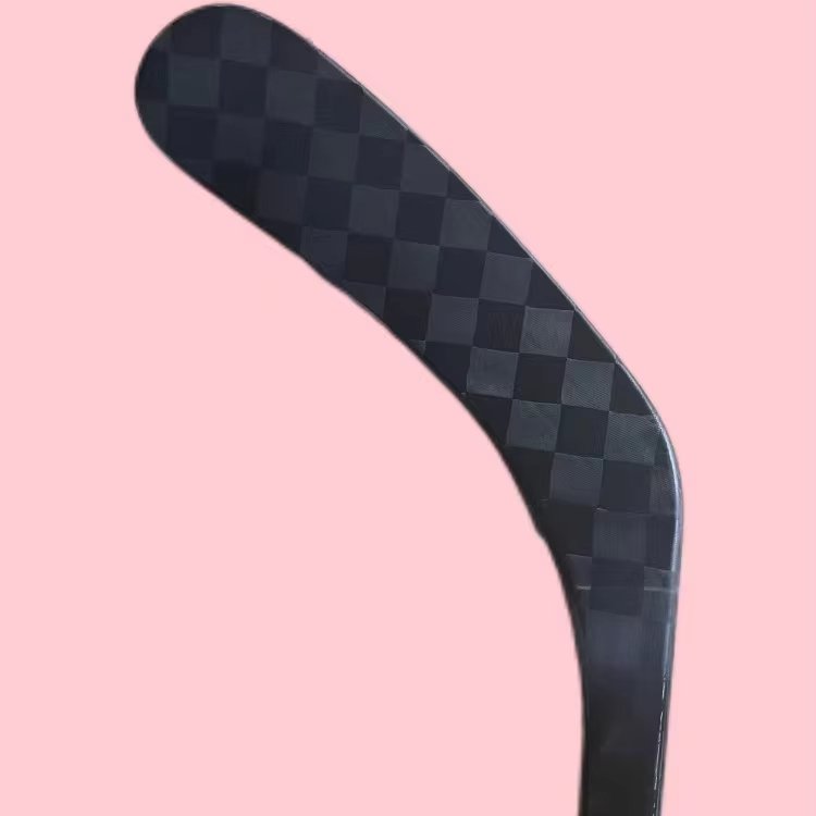 Professional Chinese factory, customized ultra light 335g 18k face fabric, carbon fiber composite material hockey stick