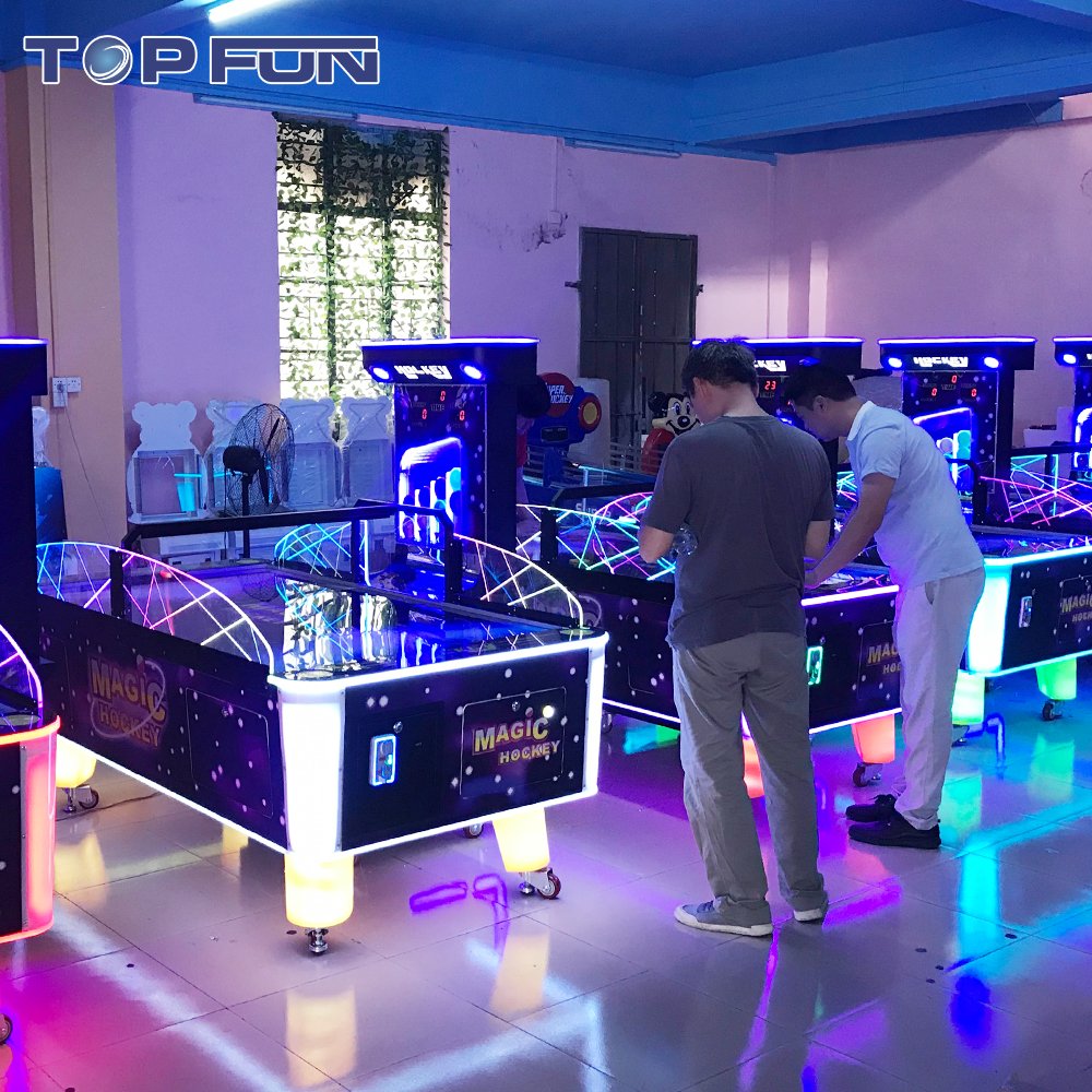 Factory Newest Design 4 Player Air Hockey Table Coin Operated Games Indoor Commercial Air Hockey