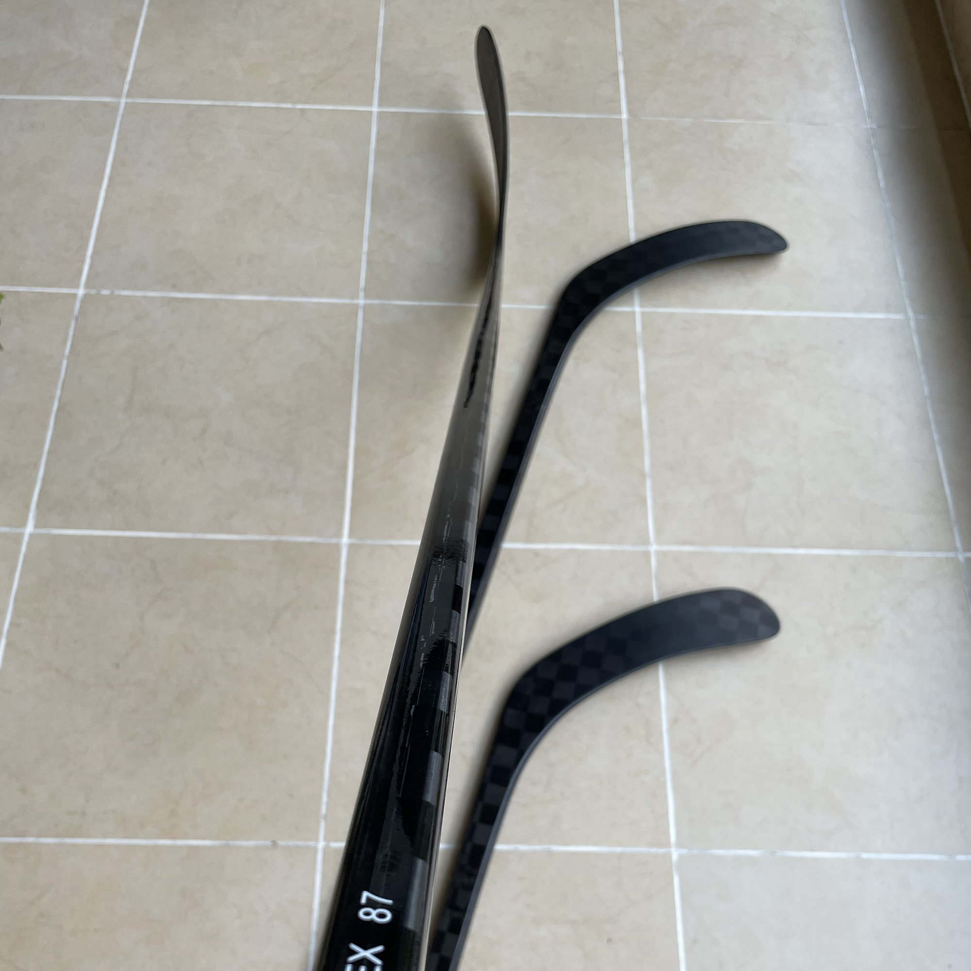 5000 pcs in stock sales inventory list sell fast shipping composites ice hockey sticks made in china