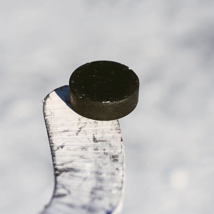 Custom Rubber Ice Hockey Pucks Hockey Pie With Logo Printed Professional Official Size Rubber Ice Hockey Puck Custom Logo