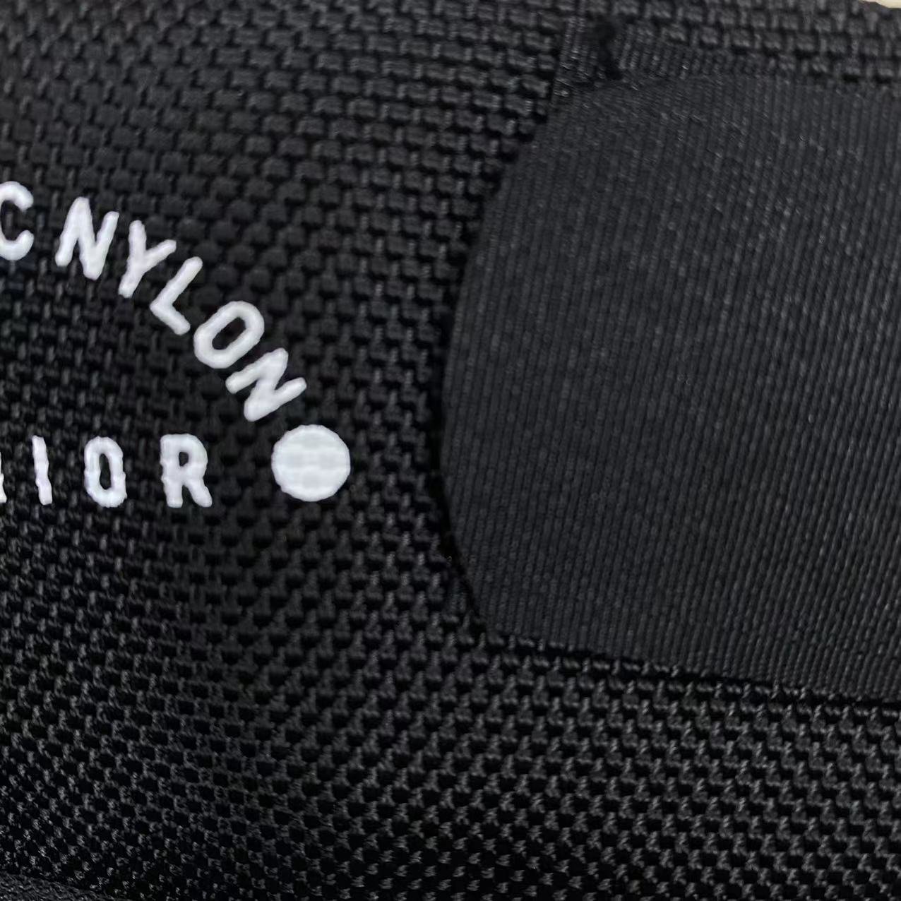 Black Ice Hockey Protective Gear Hockey Neck Guard Sports Made For Senior, Youth, Men & Women