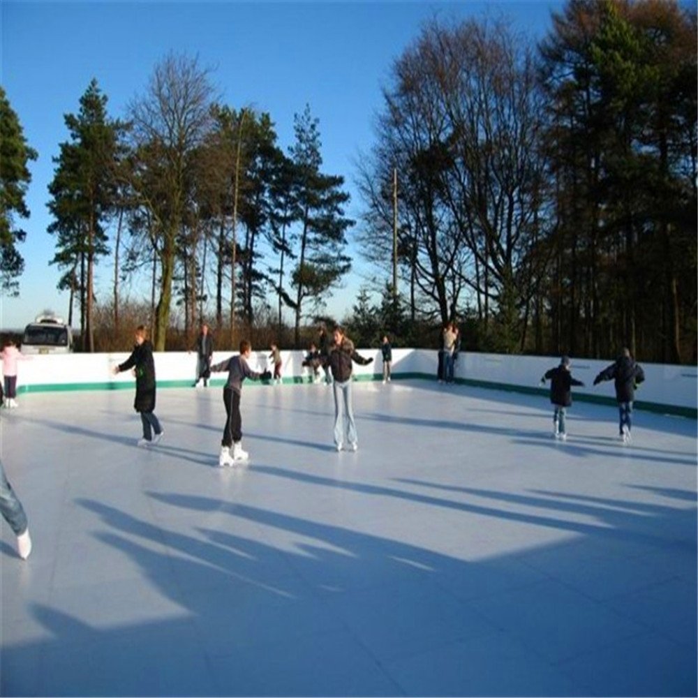 UHMWPE/HDPE synthetic ice hockey rink with hockey stick