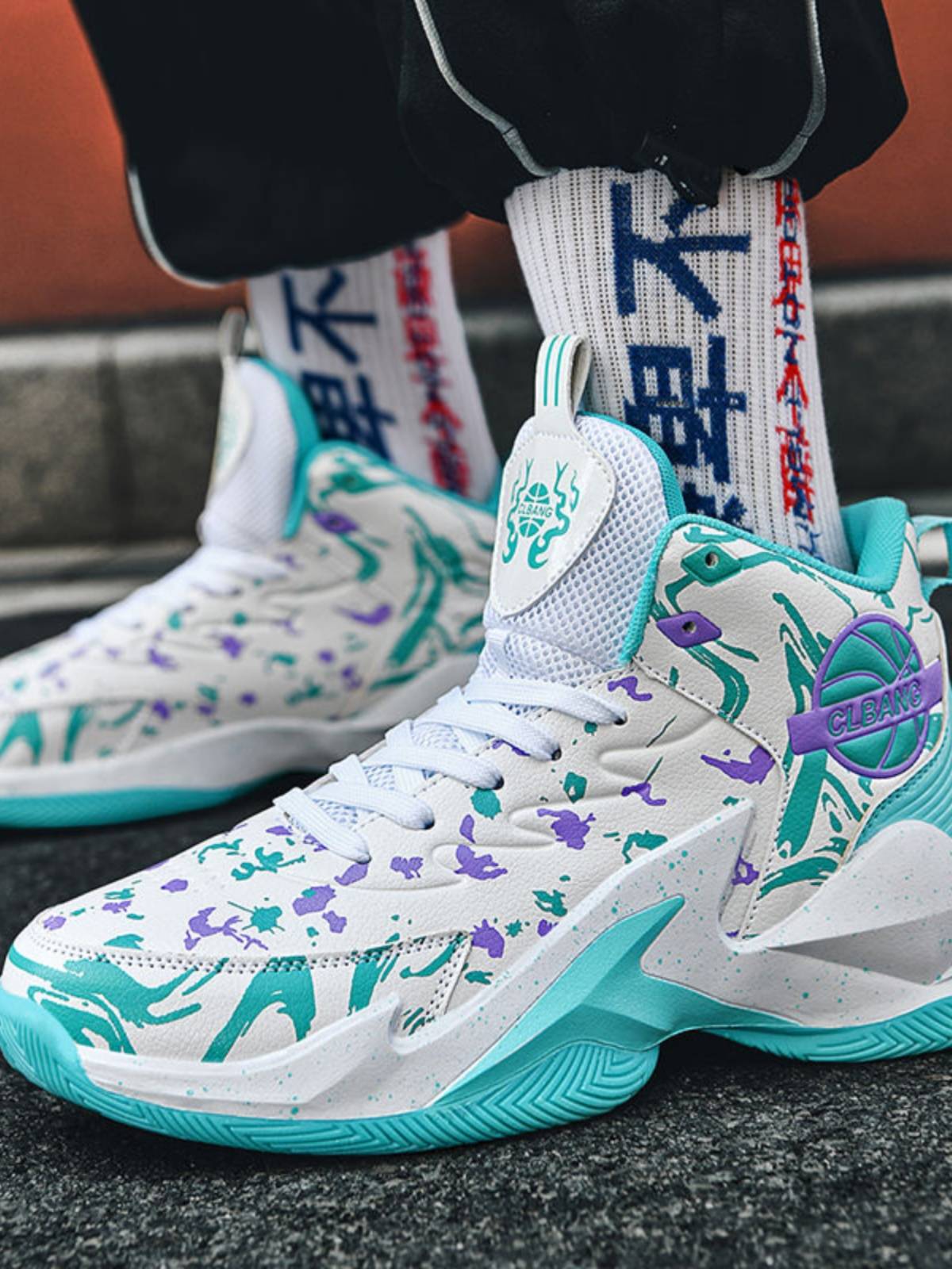 Pyk Kobe Basketball Shoes Men's Sound with sound, shock absorption and breathable children's sports youth shoes Student shoes female