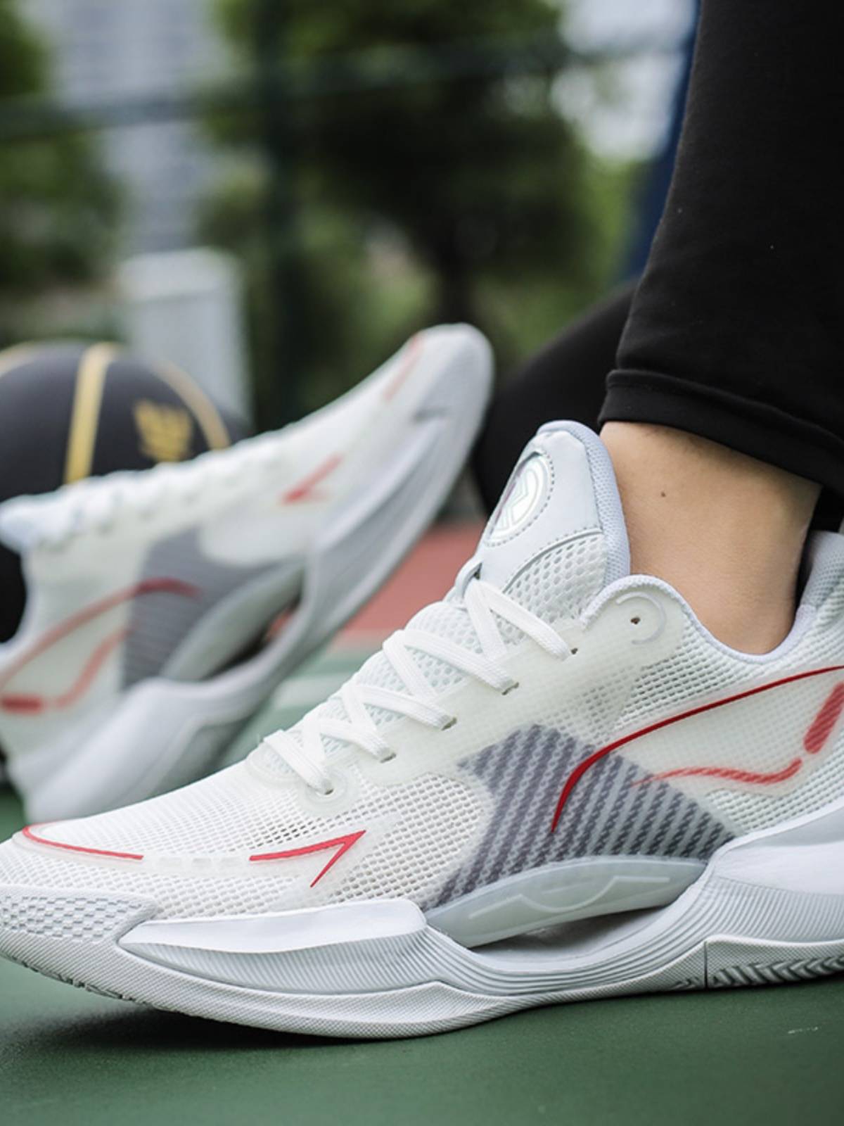 Porkil ultra -light V2 basketball shoes men's model 2024 new low -top children and male breathable sneakers Students' actual combat majors