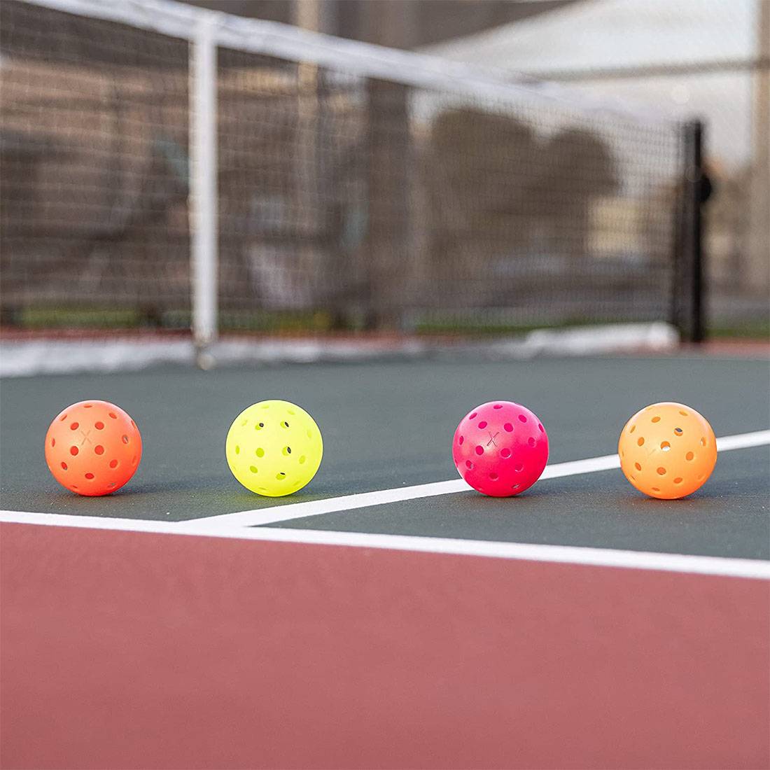 Factory Direct Selling Spot Piccoon 40 -hole Ball Port Pickleballs74mm Rolling Plastic Nights Nights Ball
