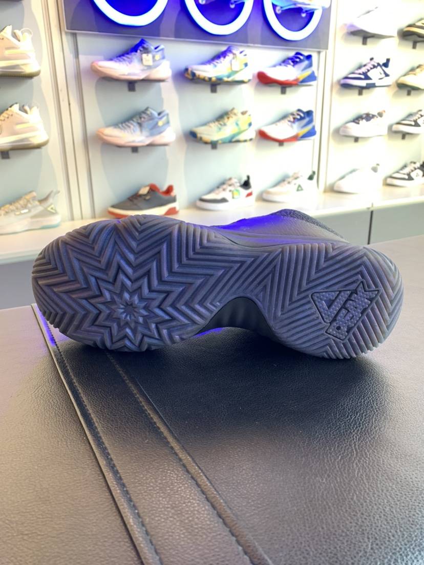 Peak Basketball Shoe Male 2023 Winter Beast Team Edition Corresponding Anti -Slip -resistant Low Outdoor Sports Shoes E234041A