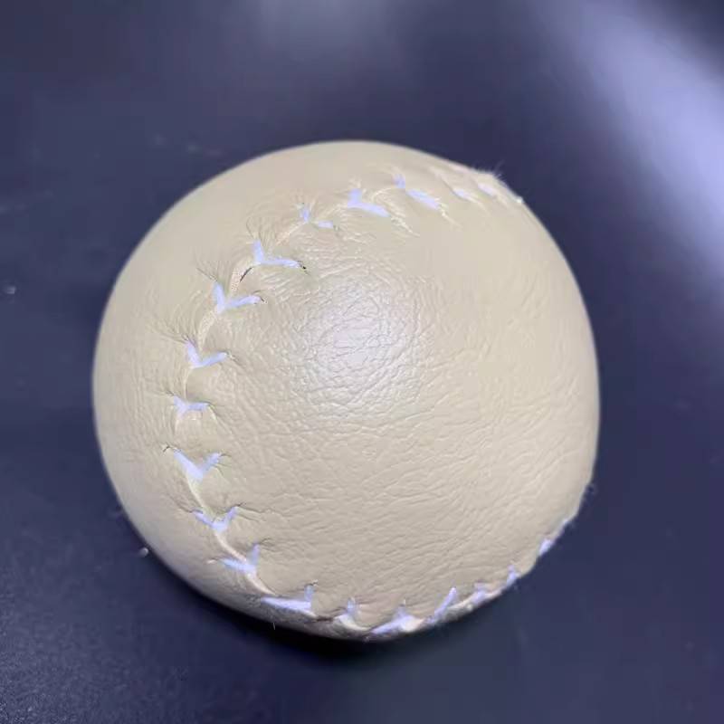 Hard baseball soft -style stickball 10 -inch balls of elementary school children throw game training specially uses ball