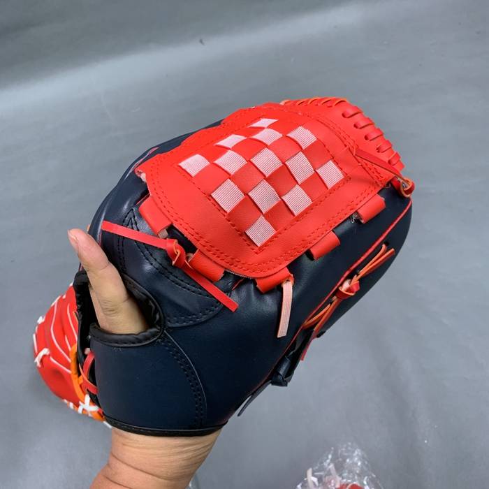 Children and adolescents PVC baseball glove ball glove gloves defense T-Ball beginner black red