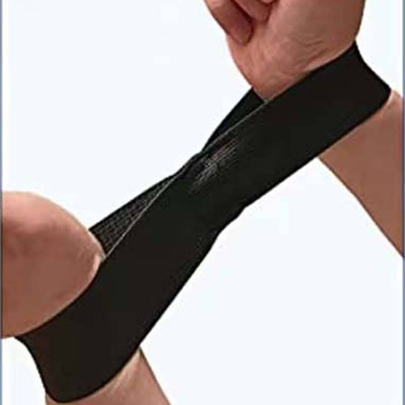 Swiping correction training device