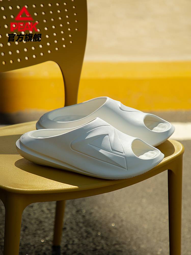 Peak is extremely small, dragging summer new sports slippers Male couples on the beach basketball non -slip and thickened height mop