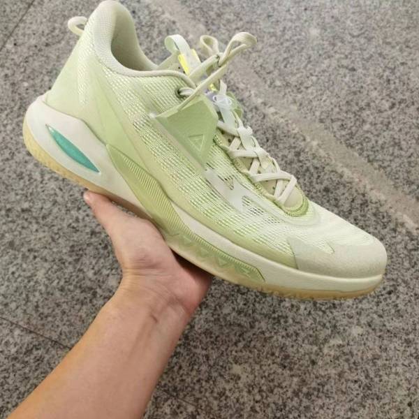 Peak extremely lightning 9 basketball sneakers, new micro flaws, stain color differences yellow, special offer