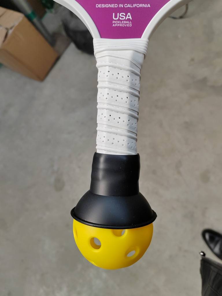 Cave ball pickup ball Picker ball picking machine pp material single shot without