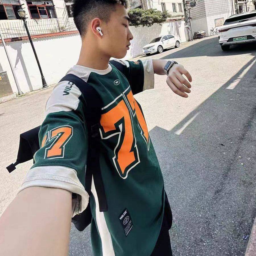 23 77 ice hockey short -sleeved American basketball hip -hop jersey T -shirt retro sports stitching casual rugby uniform