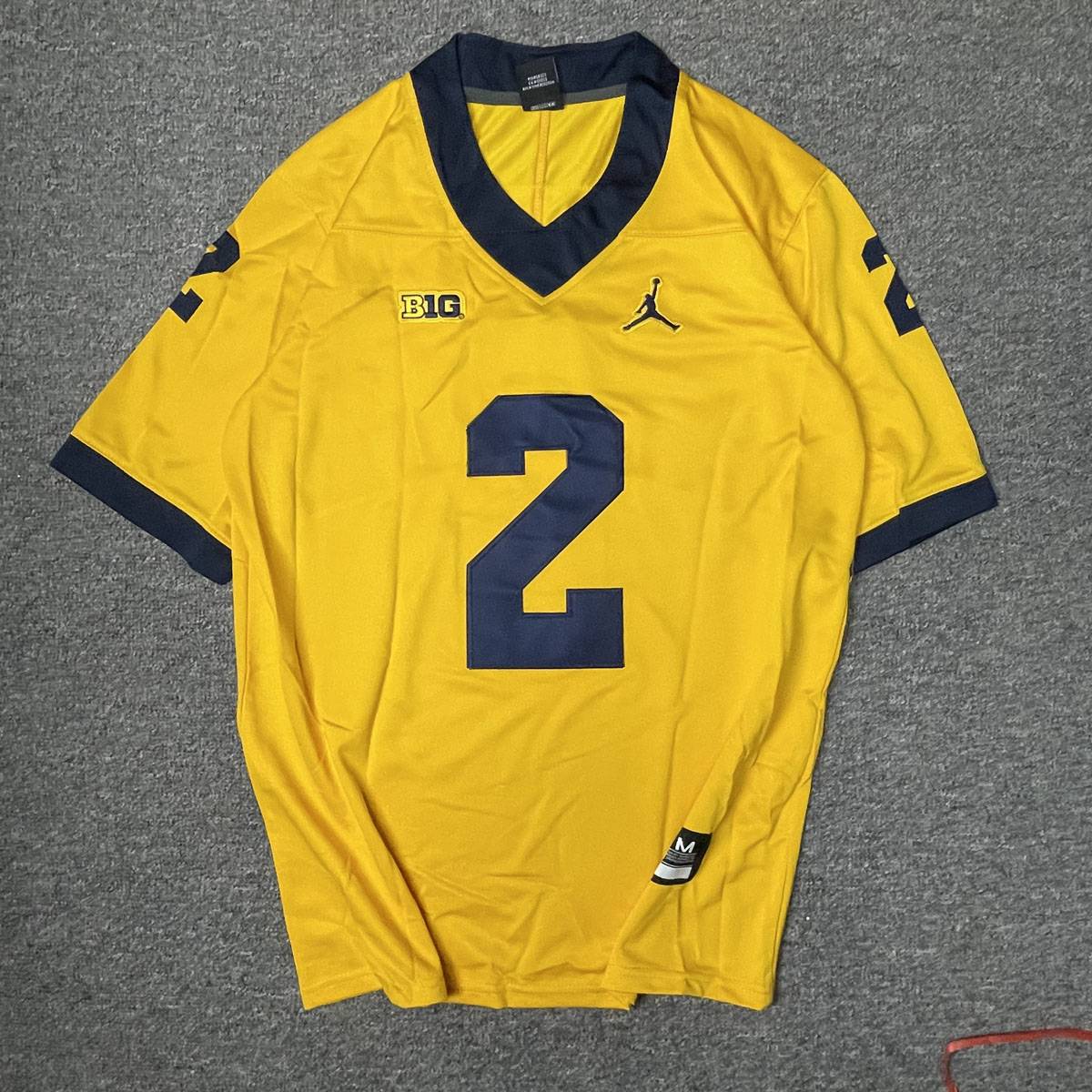 XL loose version is large