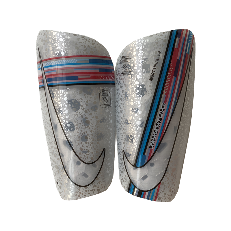 L code [leg protection plate+white double -layer sock set]