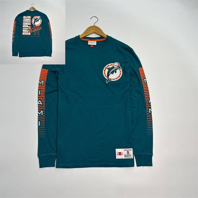 Green Rugby Dolphin