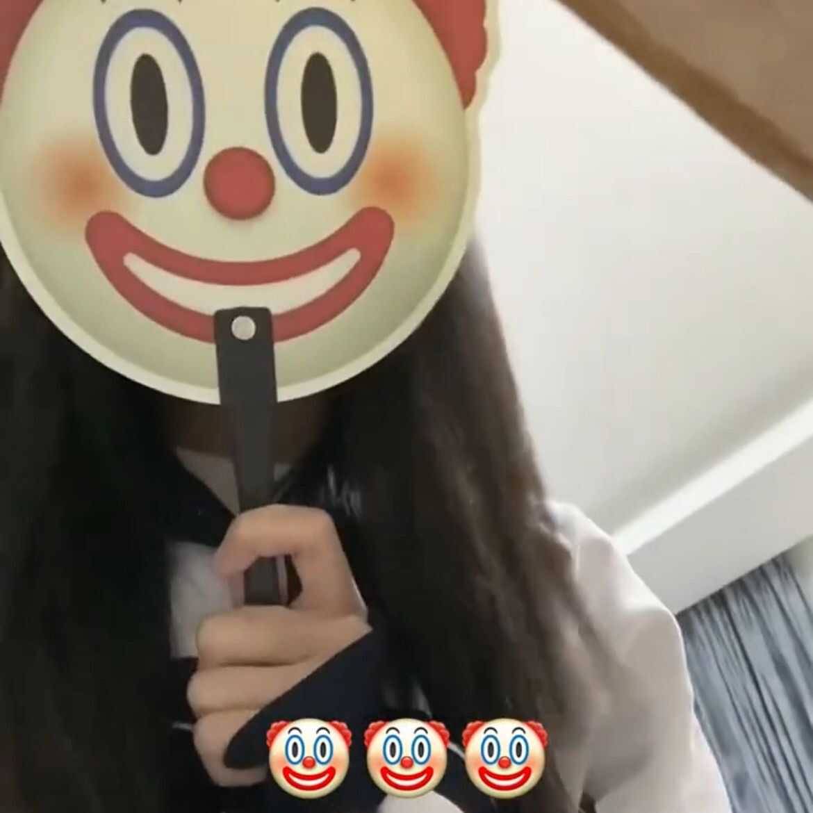 Clown mask fan-3