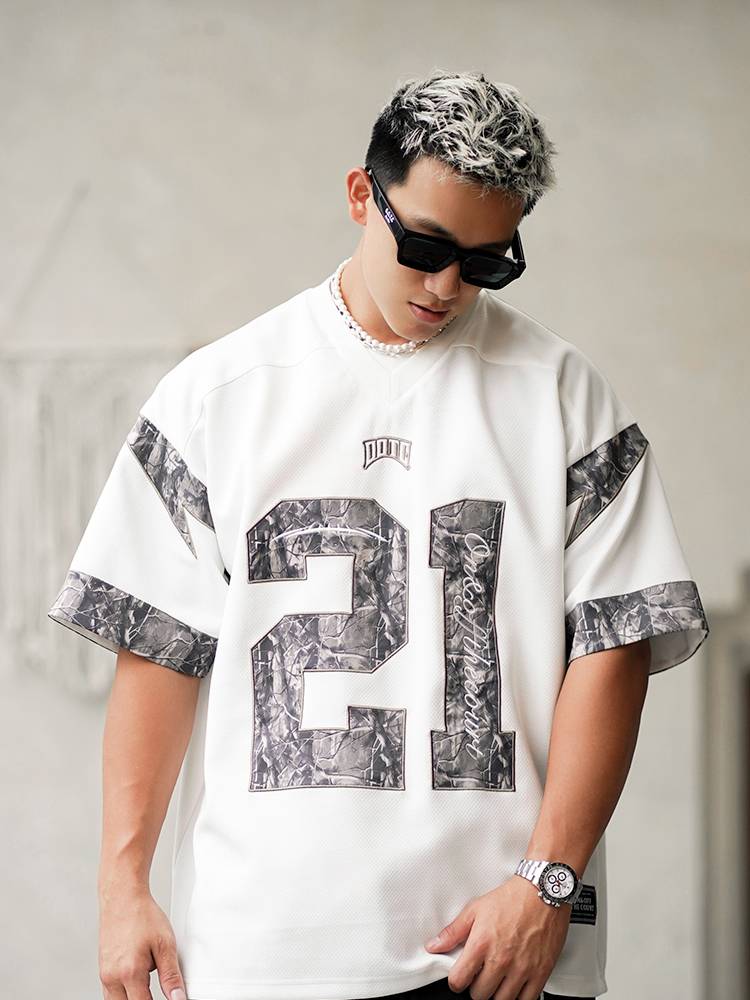OOTC blockbuster American -style cloth embroidered retro old branches camouflage mesh eyeballs, short -sleeved T -shirt men and women