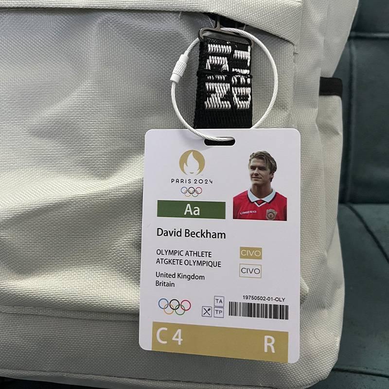 Beckham+Card Case+Wire Ring