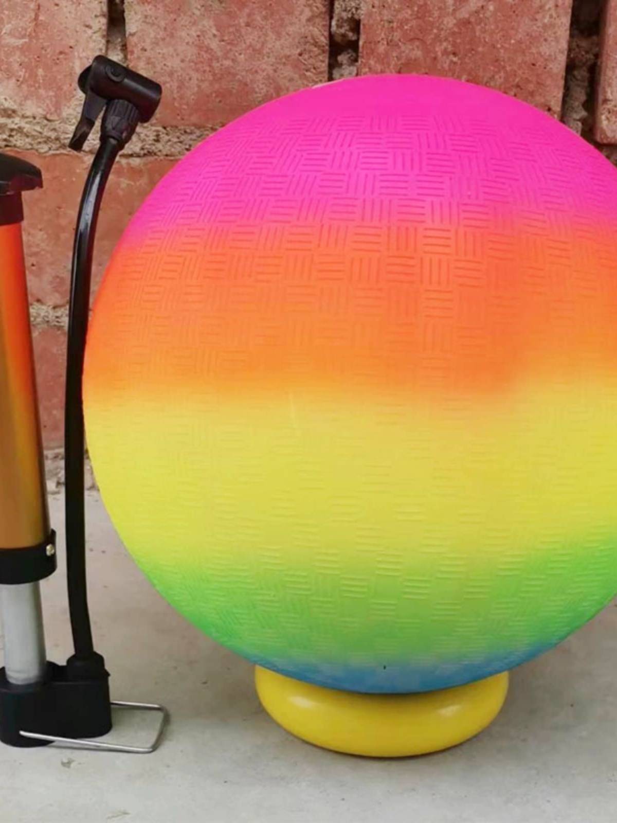 Large 9 -inch thickened Rainbow Player Ball Children's Elastic Passion Paper Toys Kindergarten Make Fuck Ball