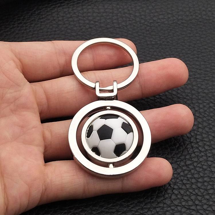 Creative rotation basketball metal keychain Football Cup souvenir rugby ornamental small gift rubber stereo