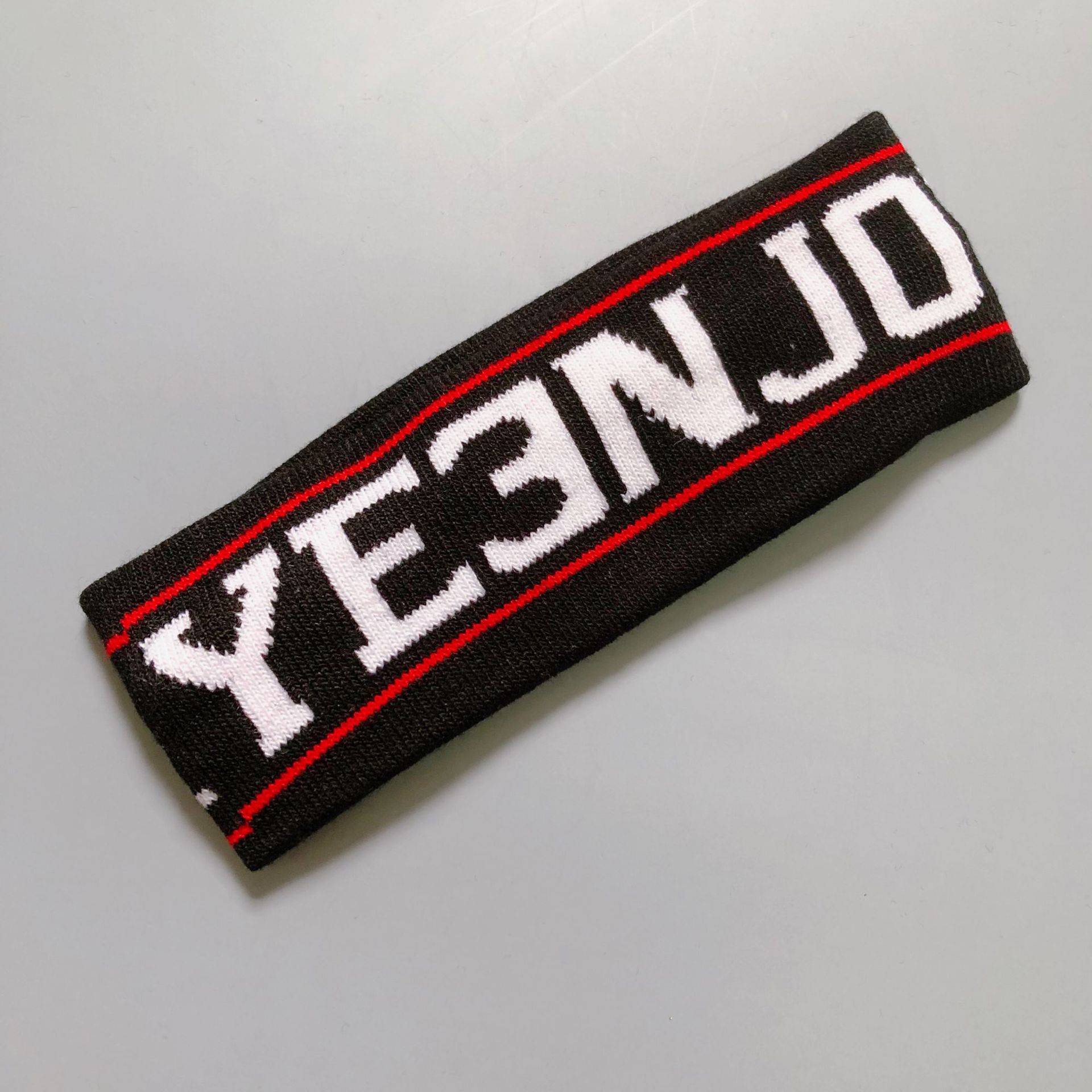 Black bottom red strip ye