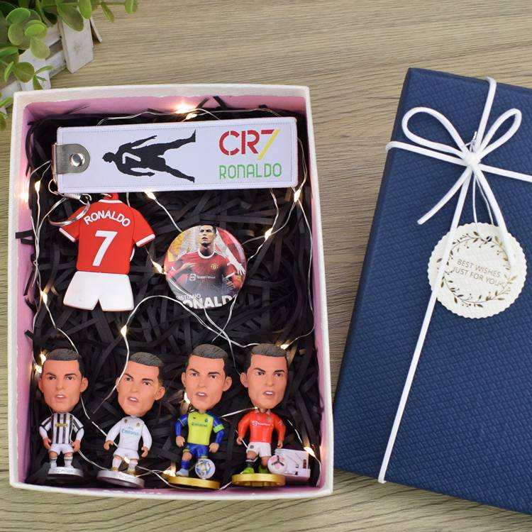 Ronaldo Zhong Gift Box