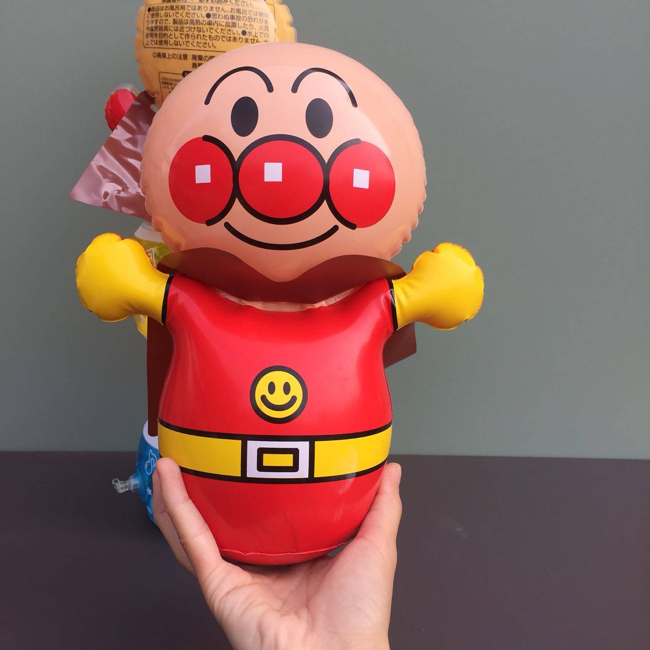 Bread Superman Red Dian Tuin