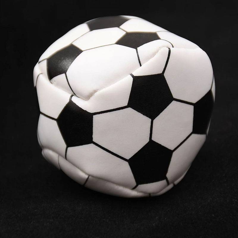 Football 5 cm [2 installations]
