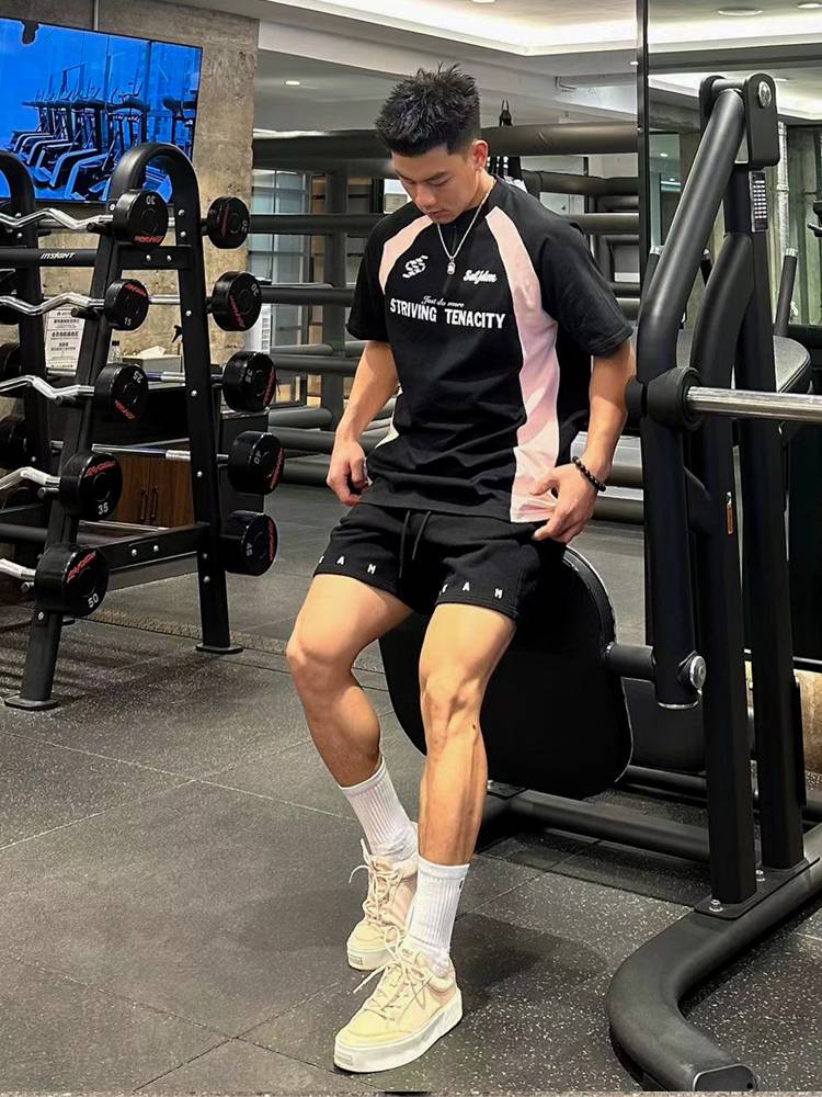Satjdm American retro sports T -shirt football uniform short -sleeved rugby loose round neck zipper stitching cotton country