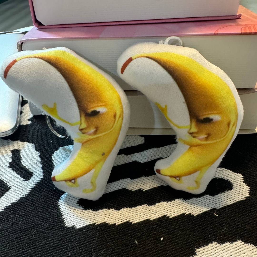 2 big banana pendants 2