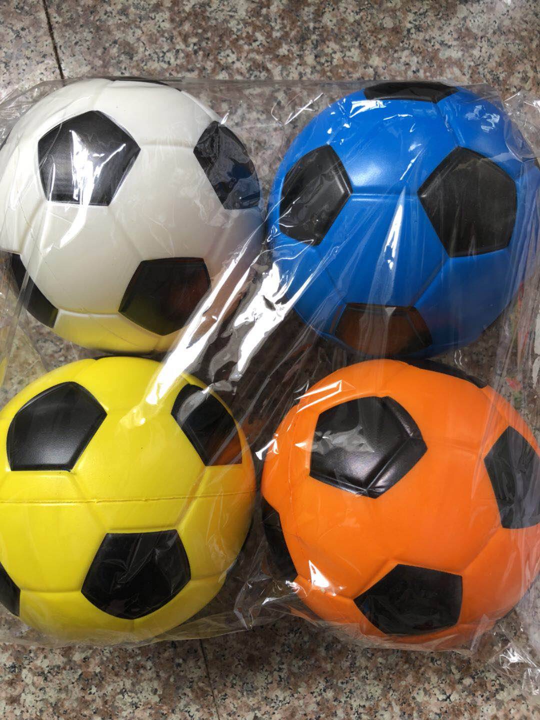 15 cm football random color