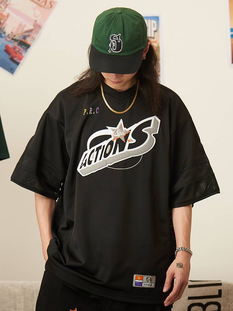 ACTIONS Summer American Patch Embroidered Football Cloth Switching Hip Hop Loose Sports Short -sleeved T -shirt Men's Tide
