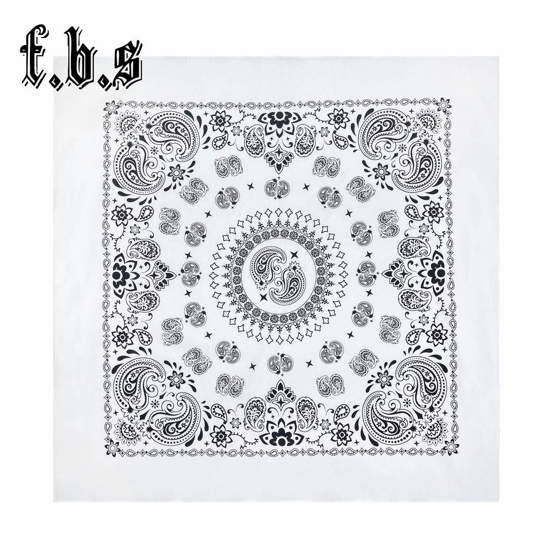 White model [70x70cm]