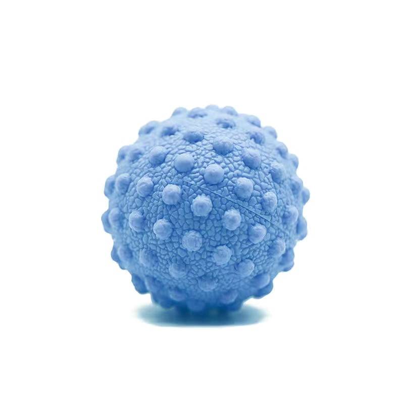 Bionic blue single balls are sent to collect bags