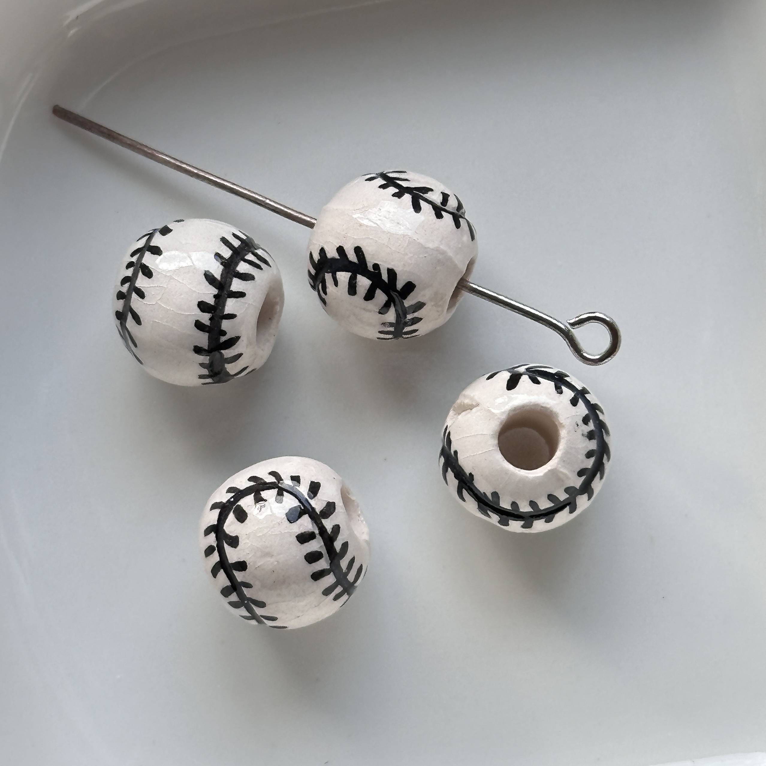Black line baseball (10mm)