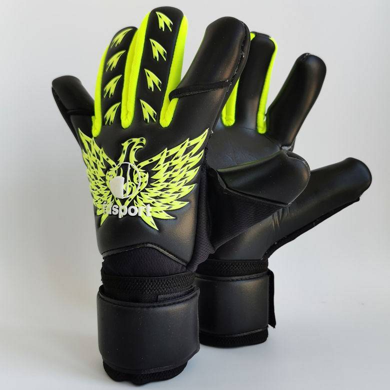 7 yards of black and green