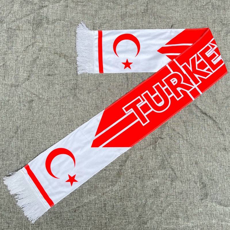 24 European Cup, France, England Billy Portuguese football fan scarf football player swinging towels to help the headscarf